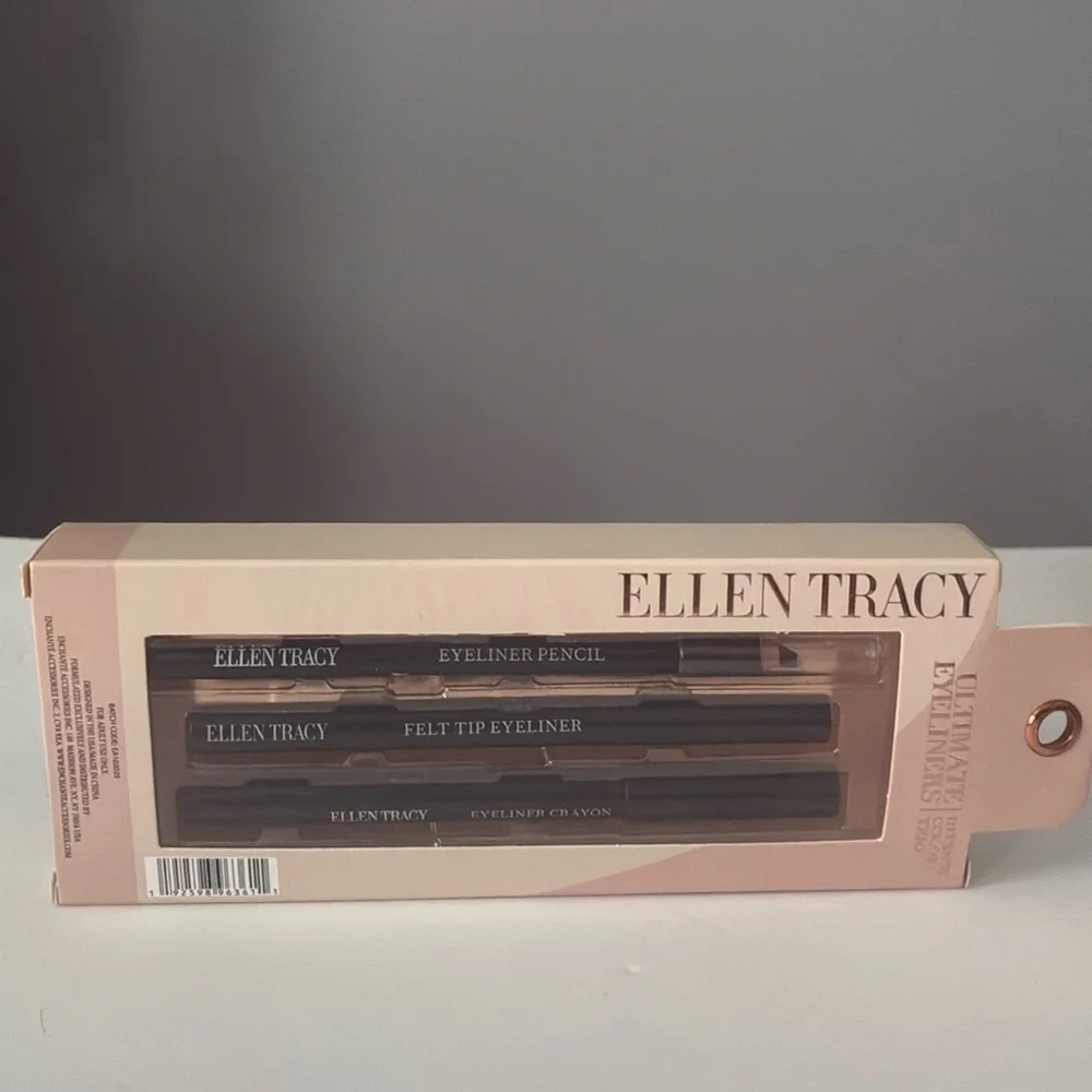 ✨🖤Ellen Tracy Ultimate Eyeliner Trio – Intense Color, Long-Wear Set